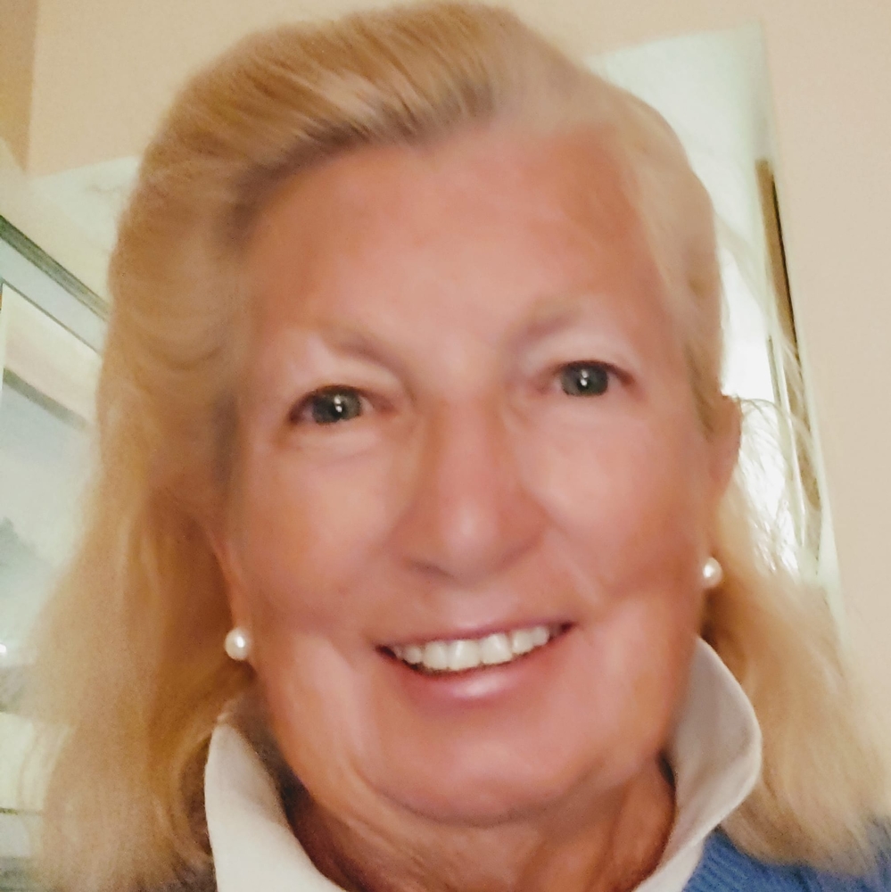 Meet your Posher, Eleanor